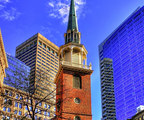 SRCreizen's tweet image. In 2020 was het precies 400 jaar geleden dat in Amerika geschiedenis werd geschreven: de #Mayflower landde in Cape Cod. Op deze unieke #themareis naar Boston, Plymouth, Philadelphia en Washington DC duikt u in de onstaansgeschiedenis van #Amerika!

➡ src-reizen.nl/reis/bakermat-…