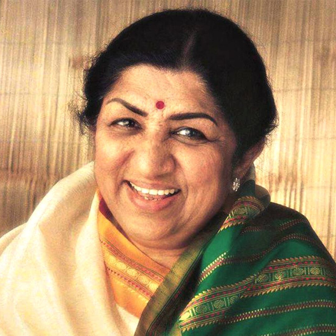 VinasSmile's tweet photo. Heartfelt tribute and condolences on passing away of Legendary Singer &amp; Bharat Ratna #LataMangeshkar
#RipLataMangeshkar https://t.co/3kY5s81wwN