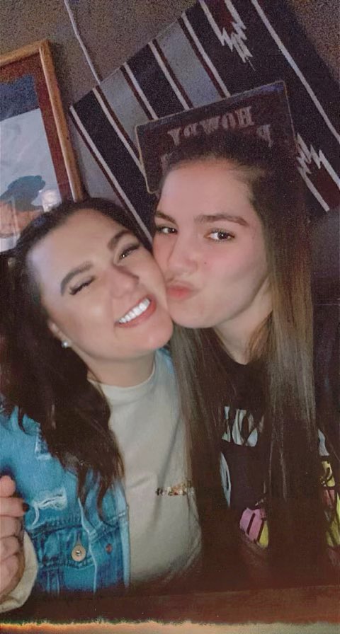 Kelcake_'s tweet photo. Cannot fully open my eyes in happiness with my Savvy gorl 🥰 https://t.co/rer95LWwha