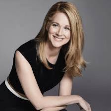 Laura Linney has 4 Emmys, 2 Globes, 1 SAG, 3 Oscar noms and 5 Tony noms. Happy birthday queen, it s what you deserve 