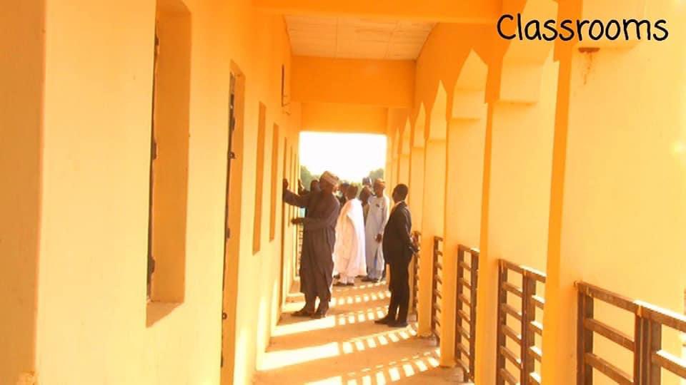 Senatortambuwal's tweet photo. Project matters:
 
This is a Girls Science secondary school build and equipped by Tambuwal administration in Sanyinna village of Tambuwal Local government, academic activities are going on now in the school.
Thank you so much Tambuwal. https://t.co/fVDmt0KJfc