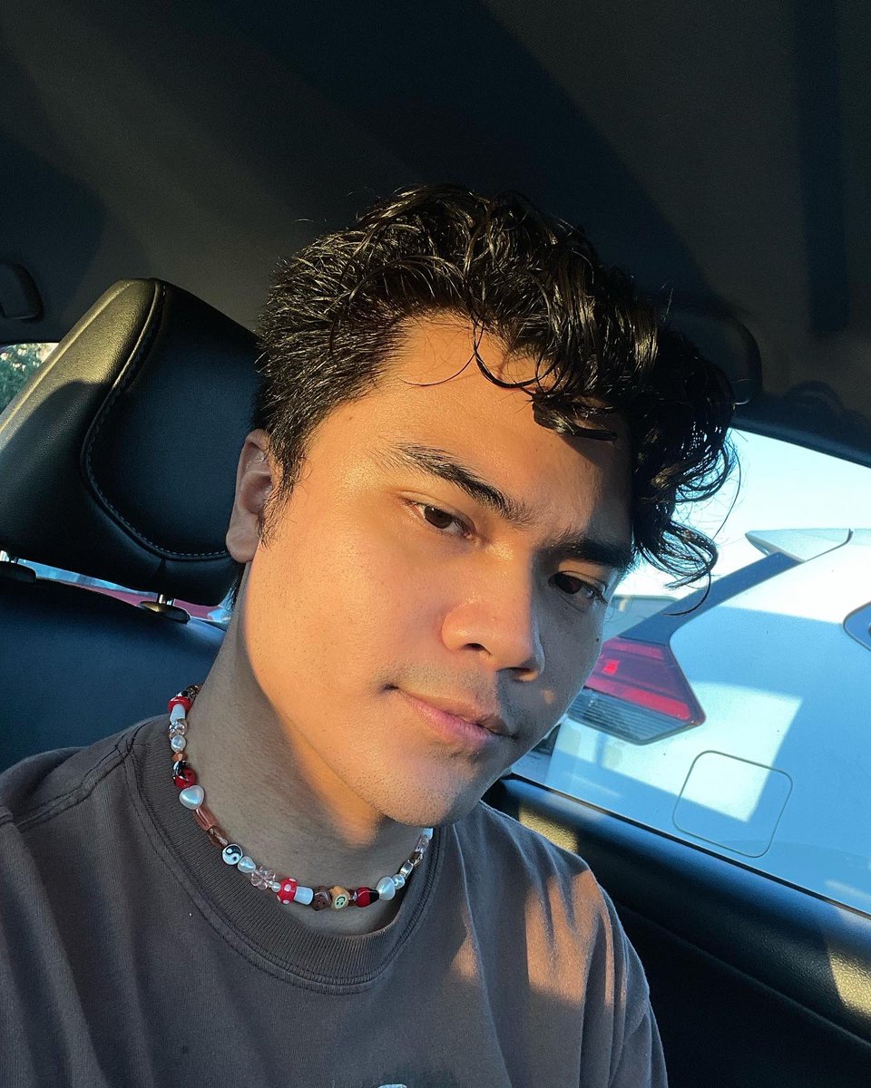 itsthiskidranz's tweet photo. @nopalitoss_ hi i’m ranz 👋🏽 https://t.co/SrGMHLUZ1r
