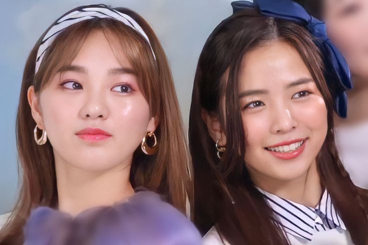 FASHRION's tweet image. 🐣🦢; a thread