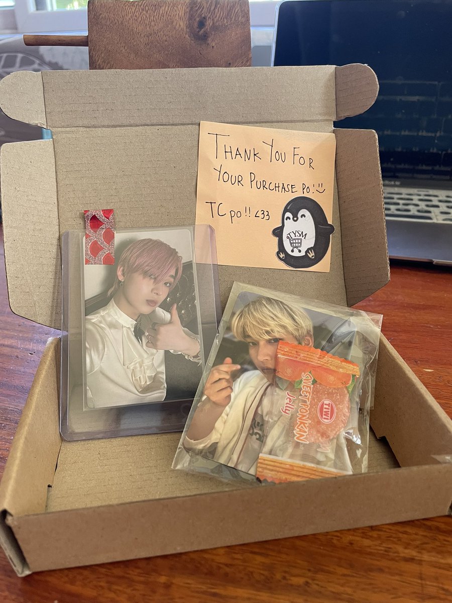 hwasamelon's tweet photo. [#PSCfeedbacks]

salamat sa pagtulong na makauwi sa’kin yung huling pc para makumpleto ko yung d:d album pcs ni sun, and sa secure na pagp-pack @penguins_cart 🥺🌸 https://t.co/87nRWdyLGd