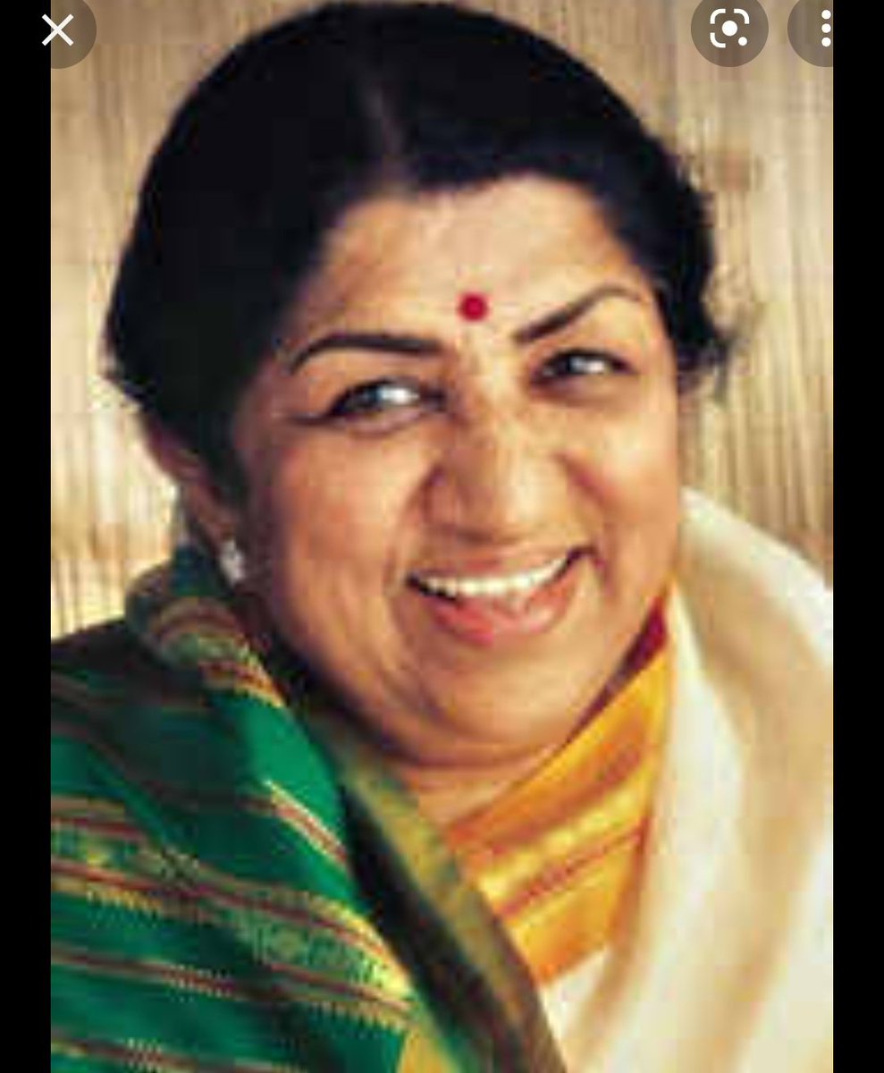 Arbaazbhat's tweet photo. Hum the Jin k sahaare, woh huye naa humare doobi jab dil kee naiyyaa, Samne the kinaare .....Lata Mangeshkar died    RIP😭 https://t.co/UTKn8CEf9F