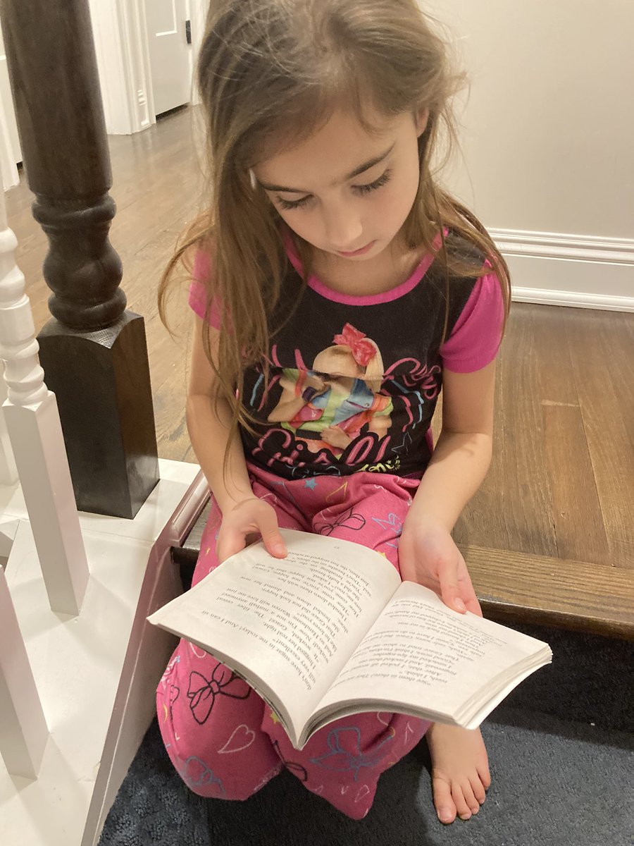 jillklein22's tweet photo. Olivia reading for PARP! @WWP_Dalers @WWPPTA https://t.co/4phrYJYuTL