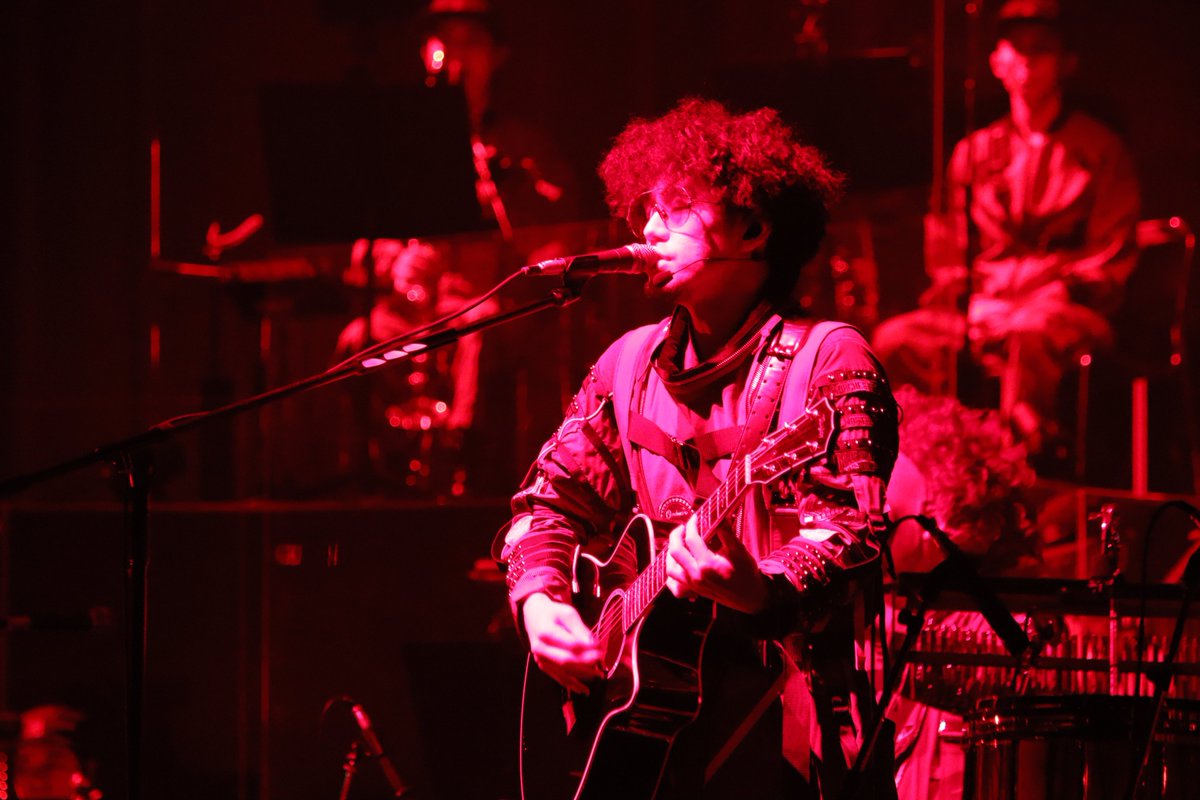 mii__sekai's tweet photo. BluePlanetOrchestra
横浜公演

赤い照明に照らされるなかじん爆イケ
@Nakajin_sekaino 
#BluePlanetOrchestra 
#ブルプラネタバレ https://t.co/ATb0nX4upz