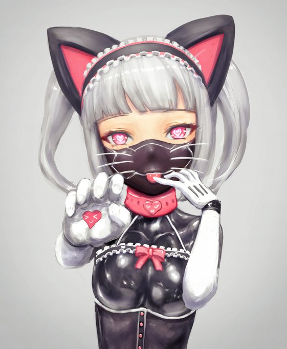 舌の出せるマスクの子 