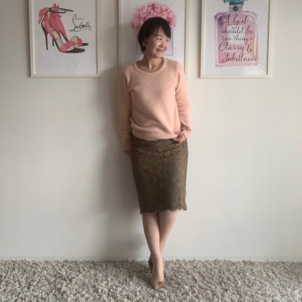 omenterprise's tweet image. 本日のコーデ♪

春を意識しました。
寒い寒いと思っていても、
知らない間に季節は進んでます💕

⭐︎Cloth:
Tops: #AnotherEdition
Skirt: #Dressterior
Shoes: #GianvitoRossi
Earings: #nikori

⭐︎Perfume:
#PRADA: #CANDY