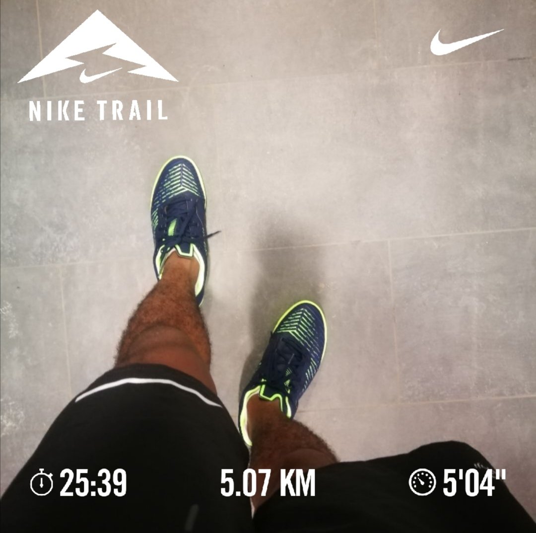 mdhlaziba's tweet photo. Sunday morning 5K done  #running #RunningWithTumiSole #5KMovement https://t.co/gi3fLfvvhx