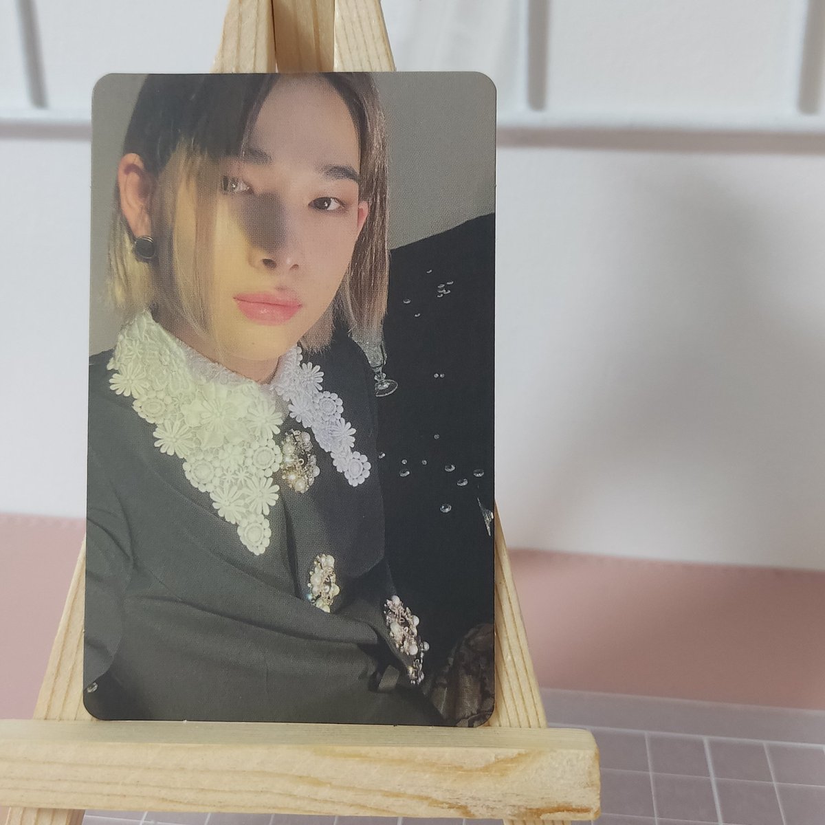 escapenrk's tweet photo. [ #ryoonmails ] — 060221 🎲

hello @mandeulgi_ , ni-ki came home safely po, tysm for trading with me ^^ https://t.co/Q9Icrnuqdm