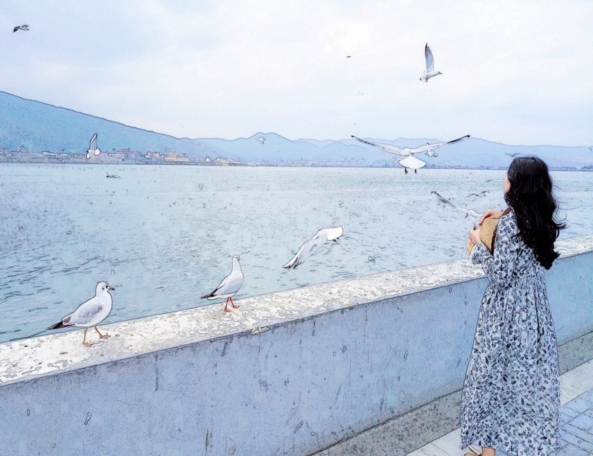 If you miss the gorgeous summer flowers, you will surely enter the autumn leaves in Jingqiang. Anything, anyone, will become the past, don't let it go