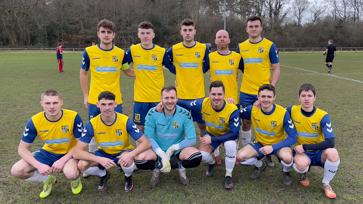4-1 WIN on the road 🔴🔵💪

@NMTFC2017 <a href="/Markhay57285390/">Mark haynes</a> <a href="/fatpidge08/">Martin Pidgley</a> <a href="/JoelHood247/">Joel Hood</a>