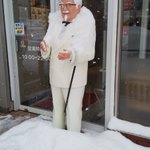 大雪の影響によって？カーネルサンダース、増毛する!