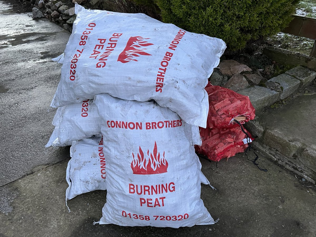 windfoldfarm's tweet photo. Mmmm do love the smell of a Peat fire! With the way electric and gas prices are going think we will be buying slot more of this.

Thanks to Connon Brothers Tipperty for a great service as always https://t.co/FtYvBwxR0o