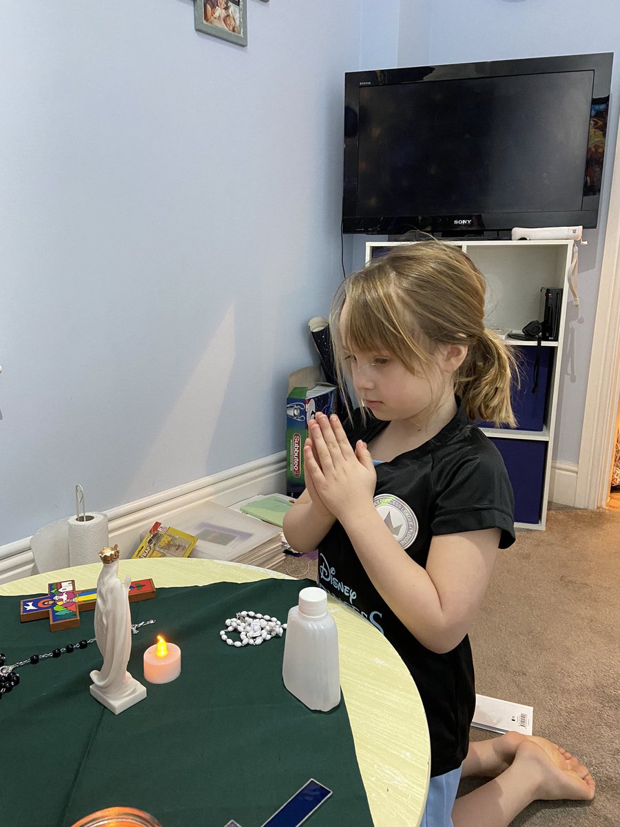 Colum Davis tweet media