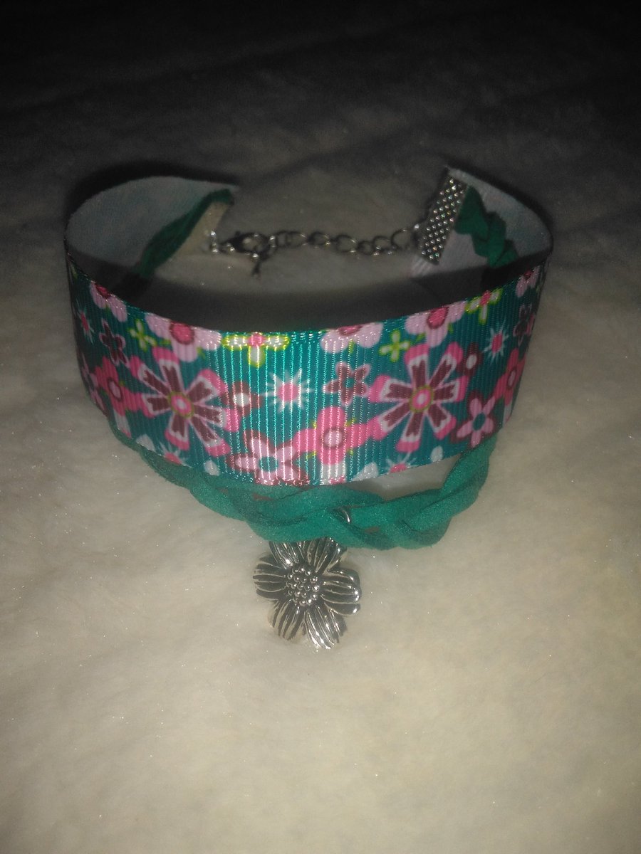 lhiboucreatif's tweet photo. Bracelet fleur
https://t.co/9LCgRmmIfZ https://t.co/wxPdPvheY2