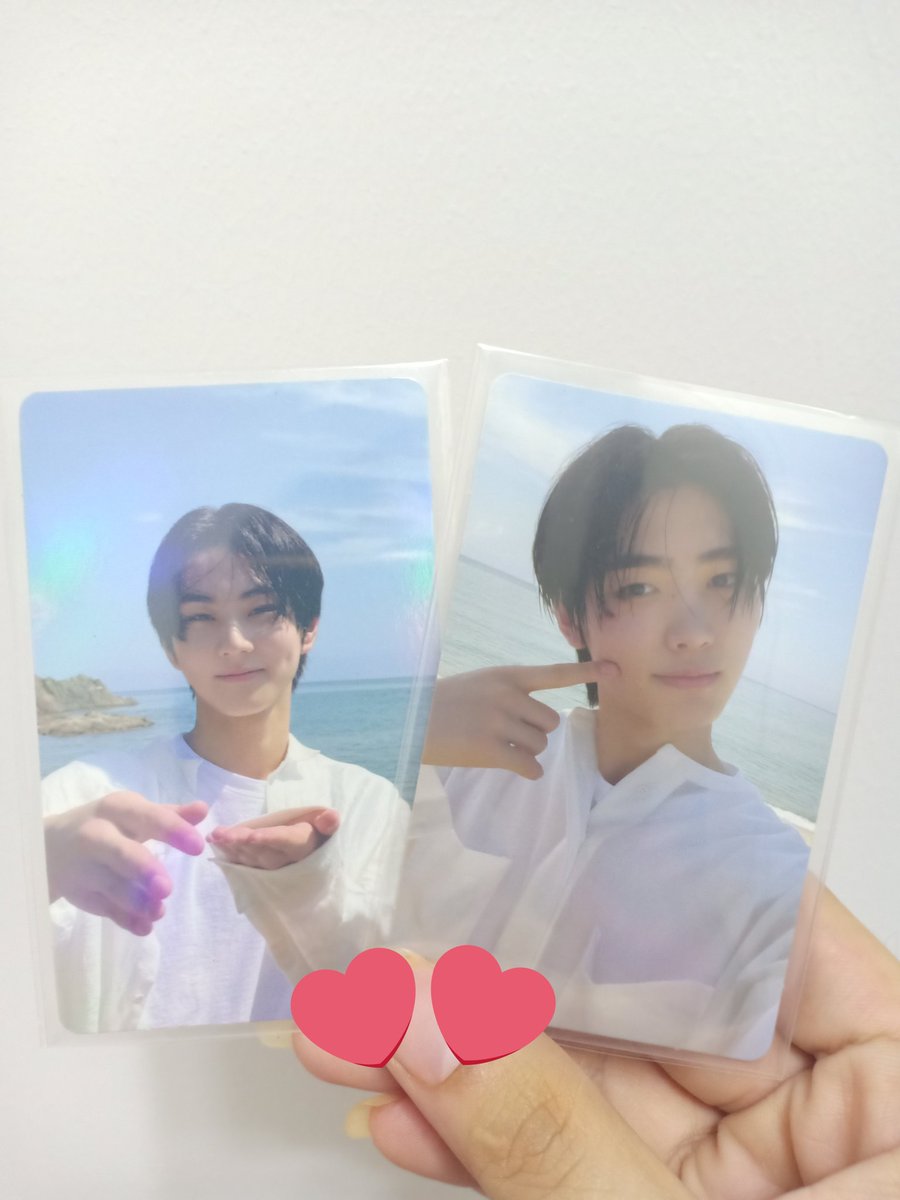 ko0kie____'s tweet photo. Sunghoon and jungwon came homeeeee! 😍🥺 Tysm!!!! ♥️♥️♥️ #isa_proofs https://t.co/T2cpRvrGpd