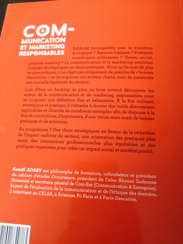 CelineReveillac's tweet image. Une belle entrée en matière pour le dernier livre sur le marketing et la communication responsables, écrit par @AssaelAdary
#comresponsable