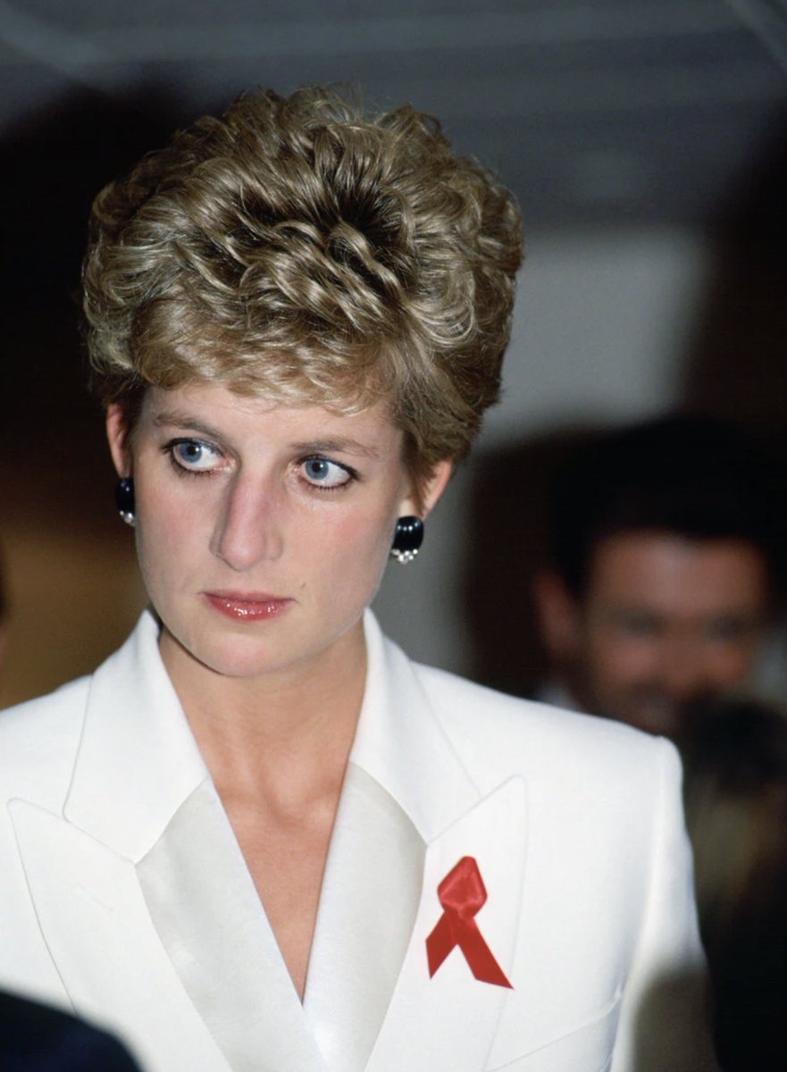 Matthew_Hodson's tweet photo. Princess Diana was an early and effective fighter against #HIV stigma. 
Her early death robbed us of a champion.
Knowledge about HIV, including that treatment works and that it prevents transmission (#UequalsU) remains low.
HIV has changed, tell everyone.
https://t.co/GmaNvFzYWW https://t.co/fIhDAHhUou