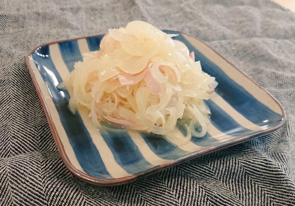 玉ねぎとハムのマリネ(ホットクック2.4L) ◯タマネギ小2玉(正味300g