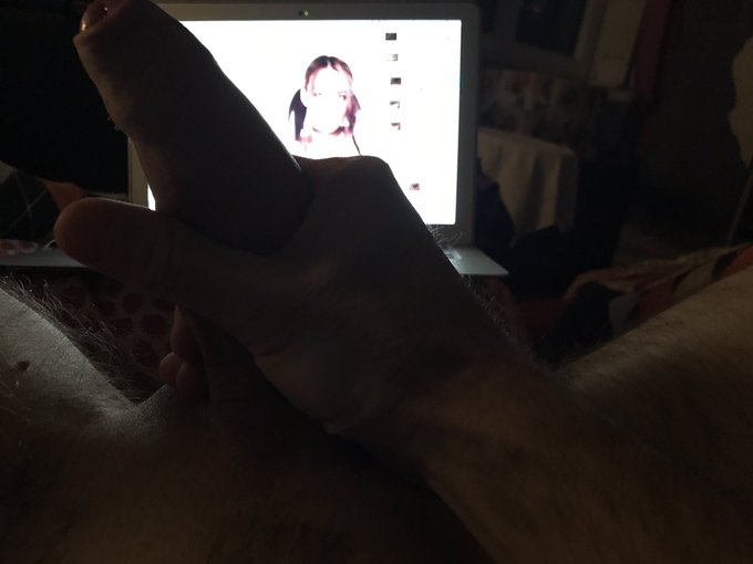 1 pic. In #sega per l’esplosiva @RealAlexaSky! Seguitela e segatela sul suo #Onlyfans: fa scoppiare i