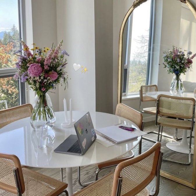 halzee_'s tweet image. manifesting my future apartment pt. 16