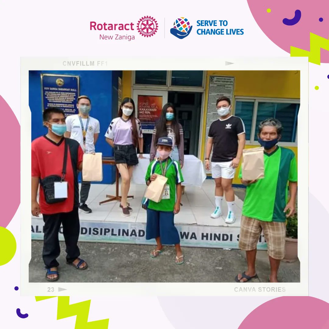 RotaractNZ's tweet photo. The officers of Rotaract Club of New Zaniga headed by Pres. John Michael Refareal distributed 50 packs of hygiene kit to all Barangay Tanod and Staffs of New Zaniga. God bless us all! ❤ 

Thankyou so much Kapitana Liza Paler Cruz for this project💯🤝🏻 https://t.co/zFbChLmA30