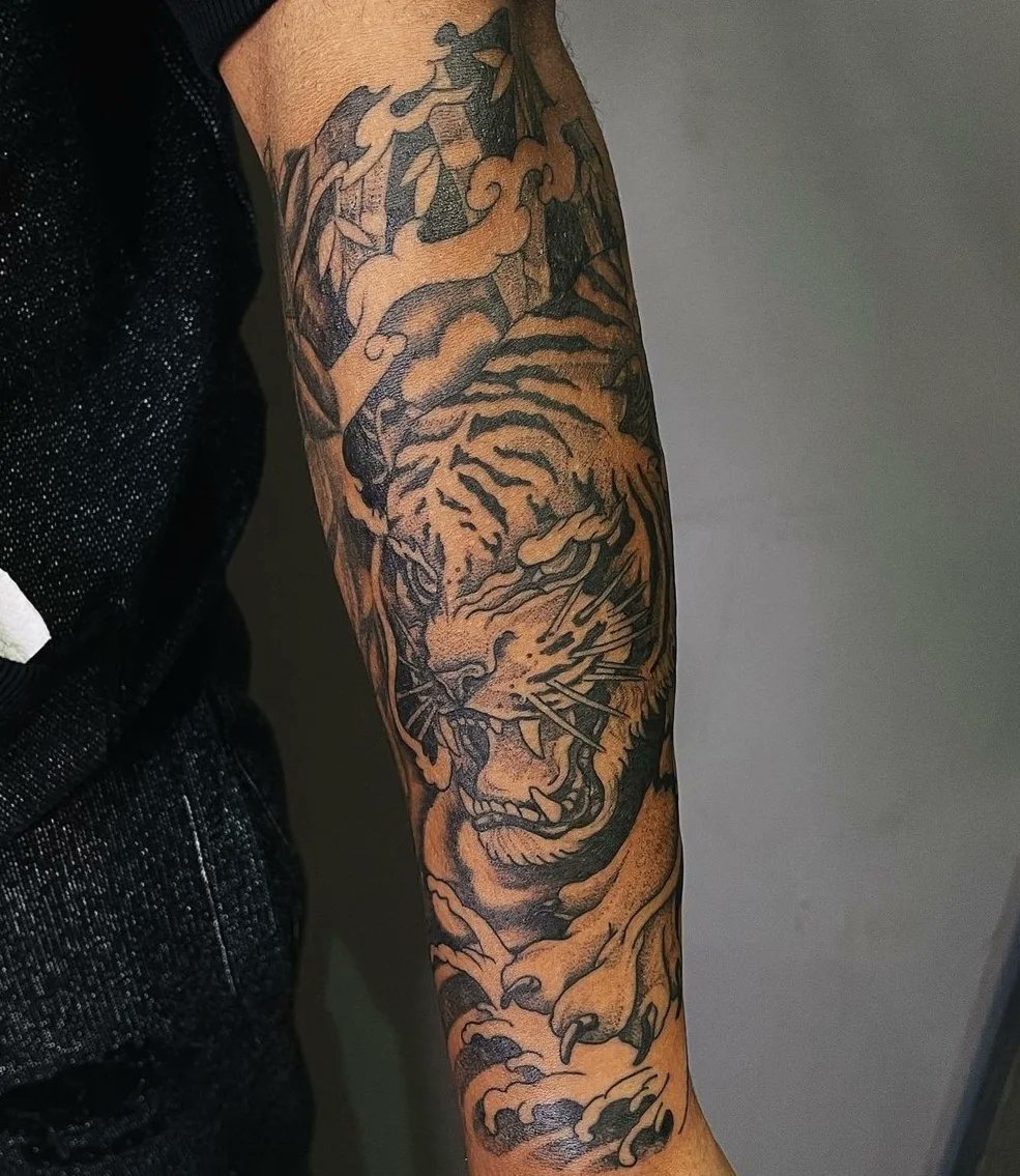 Clean tiger by Instagram: kaizbeetattoos 
Beeyond Ink Tattoo Studio
DM / Text to book 416-519-3486