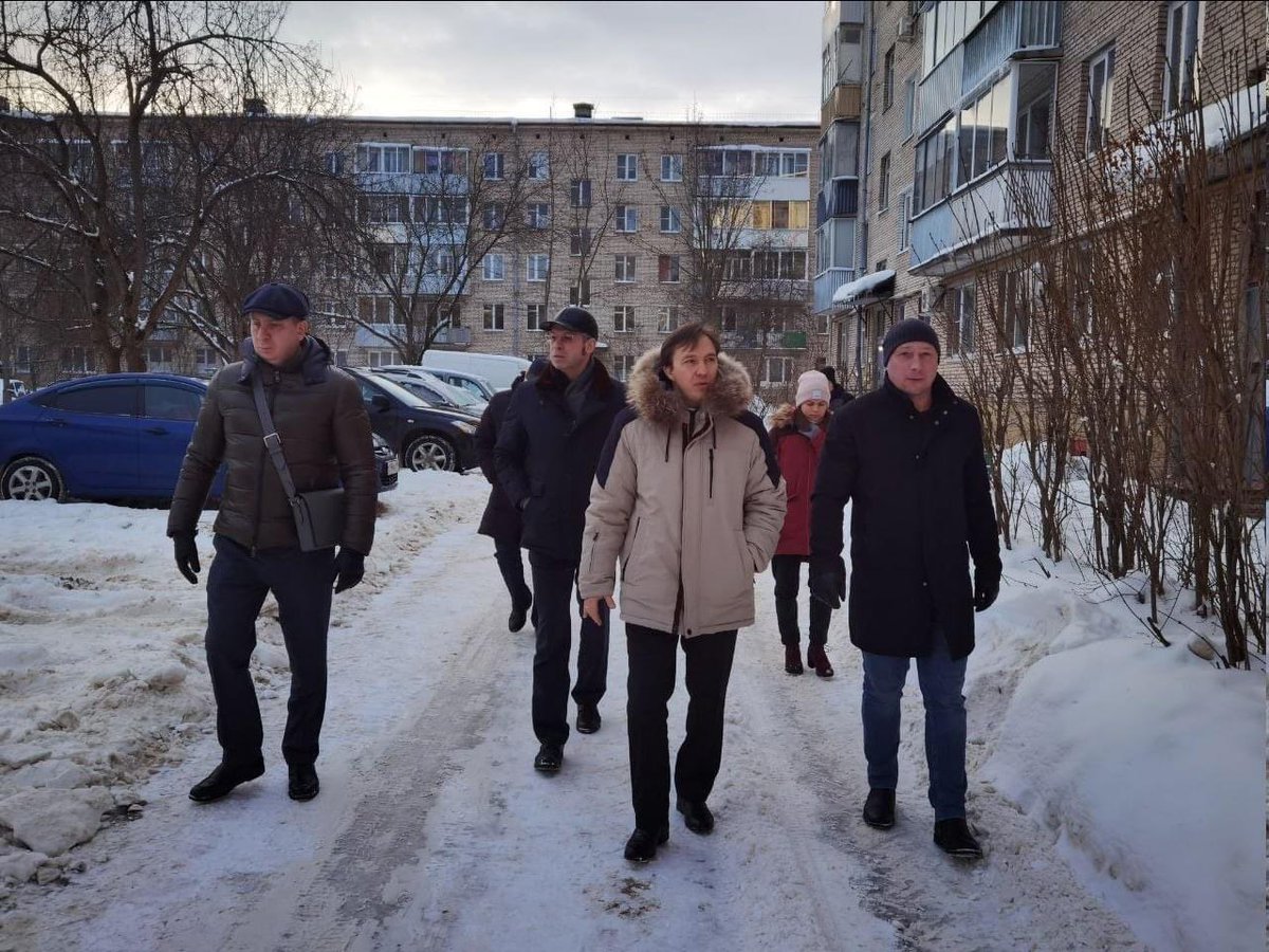 В Дубне проверили уборку улиц. Подробнее er-dybna.ru/news/index/515 #ЕРПроекты #ГородскаяСреда #ЧистаяСтрана #ЕдинаяРоссия #ЕР50