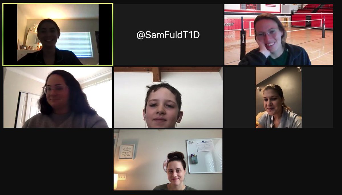 Moving right along during session 1! We stopped by the volleyball group! A lot of great conversation happening with our campers and coaches! #SamFuldT1D