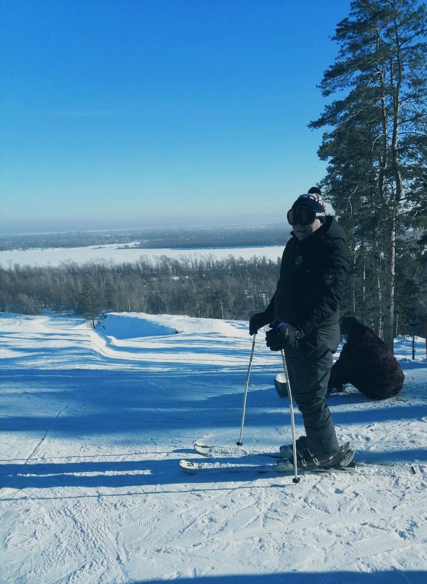 NaTTkaVint's tweet photo. Не мороз, но солнце и день чудесный))
 заодно выгуливаем комплектик от @bananka_la🤗🤗 https://t.co/xb8n75fwew