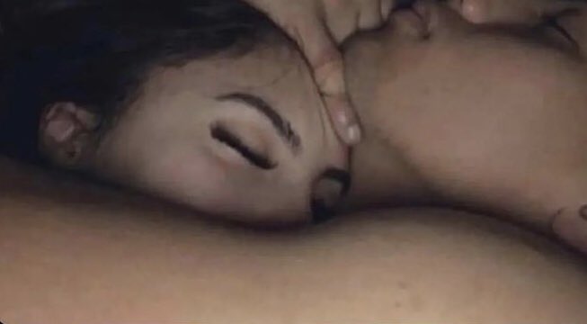Bntaurelien1's tweet photo. Dormir avec toi c’est vraiment la meilleure chose qui existe ☺️ https://t.co/accZGusGRz