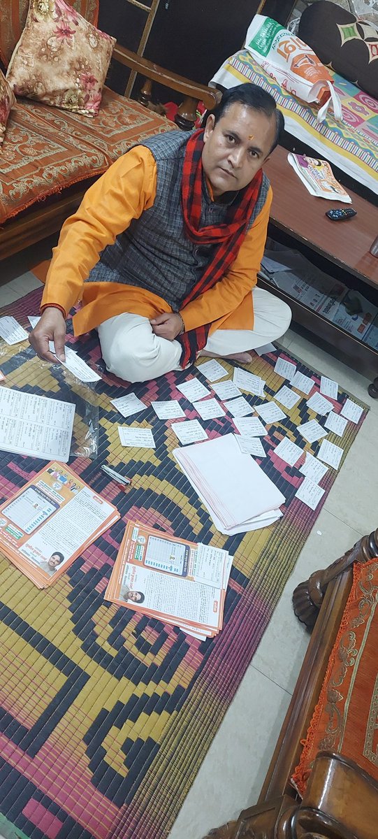 CPTiwari1976's tweet image. #जनसंपर्क_किया गया राजेन्द्र नगर
साहिबाबाद,
#फिर_एक_बार_योगी_सरकार

@sanjivsharmabjp @PPehalwan @madanraibjp @anandkalra69 @Prateekmathur23 @AmitrajUpadhya3 @hemantjoshibjp @Sushmita1802 @AkumarsinghBJP @Bjp4Ghaziabad @BJP4UP @BJP4WestUP @gaurish85Bjp