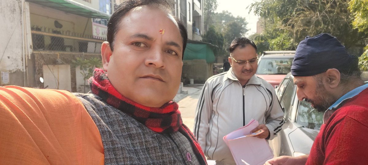 CPTiwari1976's tweet image. #जनसंपर्क_किया गया राजेन्द्र नगर
साहिबाबाद,
#फिर_एक_बार_योगी_सरकार

@sanjivsharmabjp @PPehalwan @madanraibjp @anandkalra69 @Prateekmathur23 @AmitrajUpadhya3 @hemantjoshibjp @Sushmita1802 @AkumarsinghBJP @Bjp4Ghaziabad @BJP4UP @BJP4WestUP @gaurish85Bjp