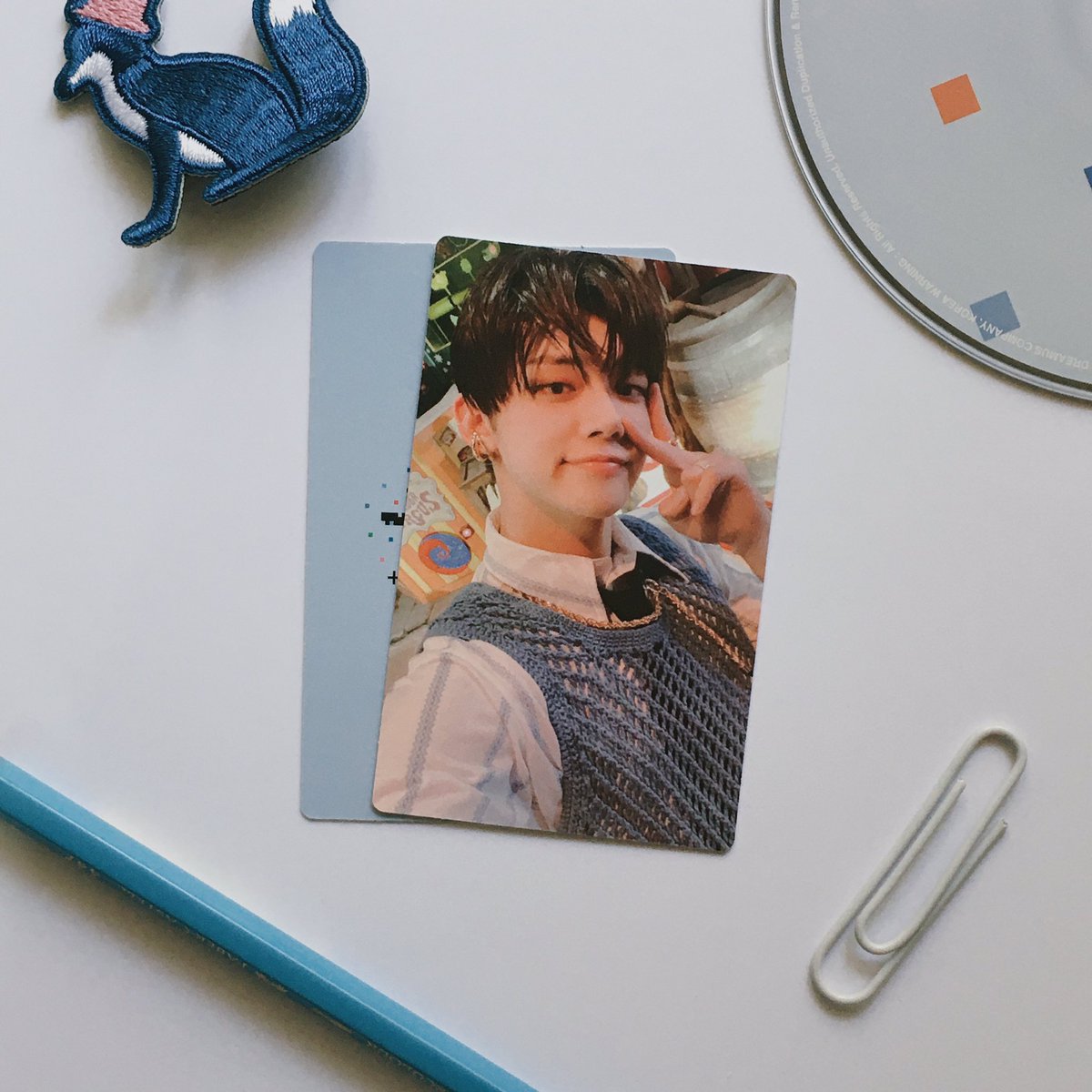 txtrzcart's tweet photo. 𓂃✴︎ #txtrzcartmail : yeonjun
𓏔 my yearning is done, yeonteddy is finally home !! the packaging was very nice thank you so much for that and for the freebies as well 🤍🧸.
• #thnxfeedback @thanxxcart https://t.co/MZrNukELzI