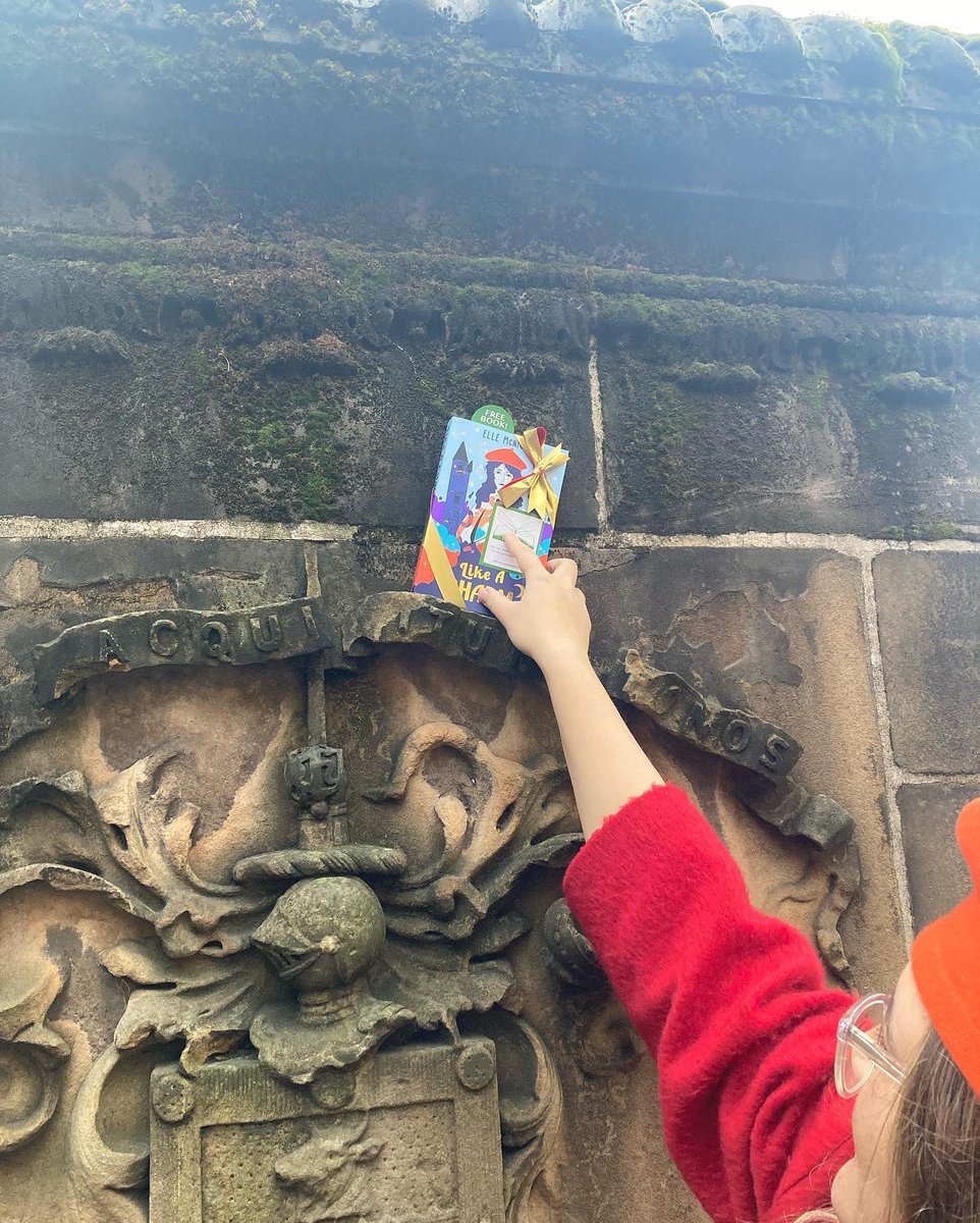 BookfairiesEdin's tweet photo. The Book Fairies of Scotland are excited to share a very special book... Elle McNicoll's Like A Charm! Elle herself is joining us as a book fairy for a day to, will you be lucky enough to find one?

#ibelieveinbookfairies #likeacharm #TBFCharm #knightsof #ellemcnicoll https://t.co/XpPyLfTBYZ