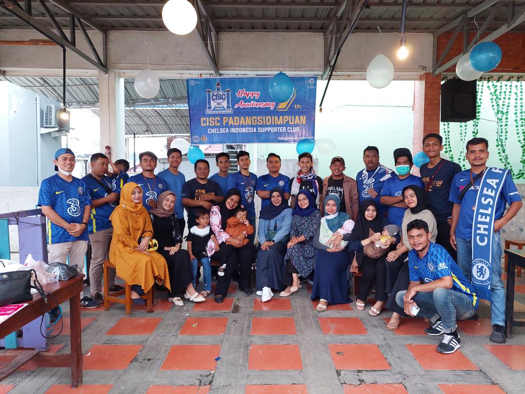 CISCsidimpuan's tweet image. Foto bersama sesi 1. Masih ada foto bersama sesi 2 nanti malam saat acara puncak 🔥🔥 #ThisIsCISC #PrideOfCISC