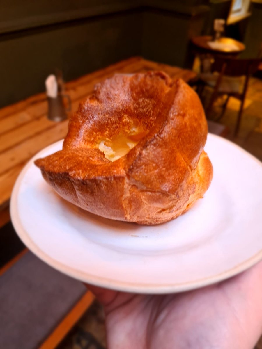 St Aldates Tavern (@staldatestavern) on Twitter photo Sunday can only mean it's  Roast o'clock. We've  got the choice of 4 different roasts available with all the trimmings. We're showing a full day of sport too! Sunday can only mean it's  Roast o'clock. We've  got the choice of 4 different roasts available with all the trimmings. We're showing a full day of sport too!