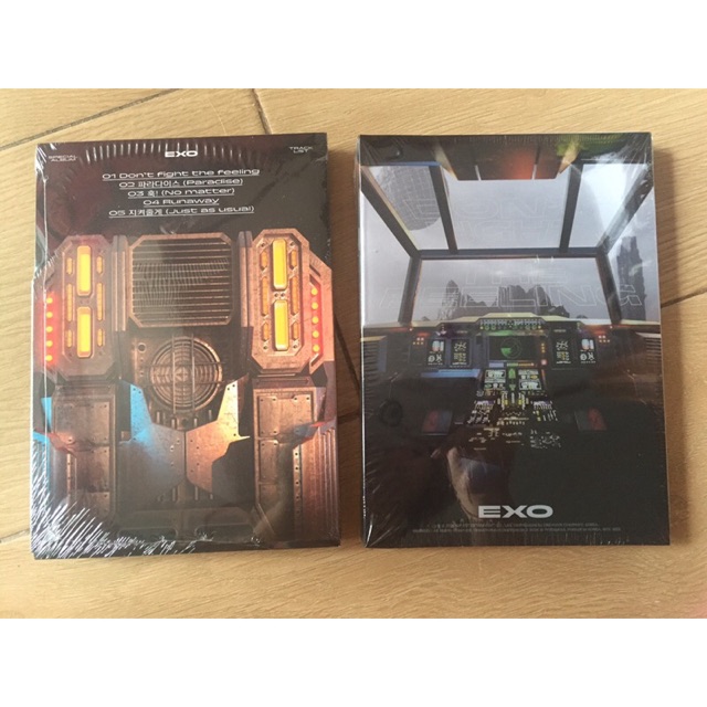 MoonSpectrumPH's tweet photo. I'm selling OnhEXO DON’T FIGHT THE FEELING PHOTOB... for ₱350. Get it on Shopee now! https://t.co/SA8GbJufcO #ShopeePH https://t.co/LoScqLzrd4