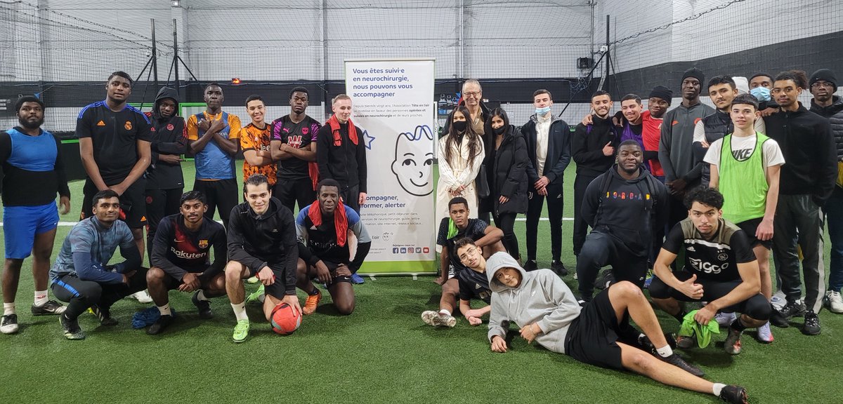 asso_teteenlair's tweet photo. Le 29 janvier, au @CFADescartes de Champs sur Marne, 4 étudiants ont organisé un tournoi de football à #Servon. Des équipes se sont affrontées et leur participation a été reversée à Tête en l’air. Un grand merci pour ce bel exemple de générosité ! https://t.co/3TPWXIVXEm