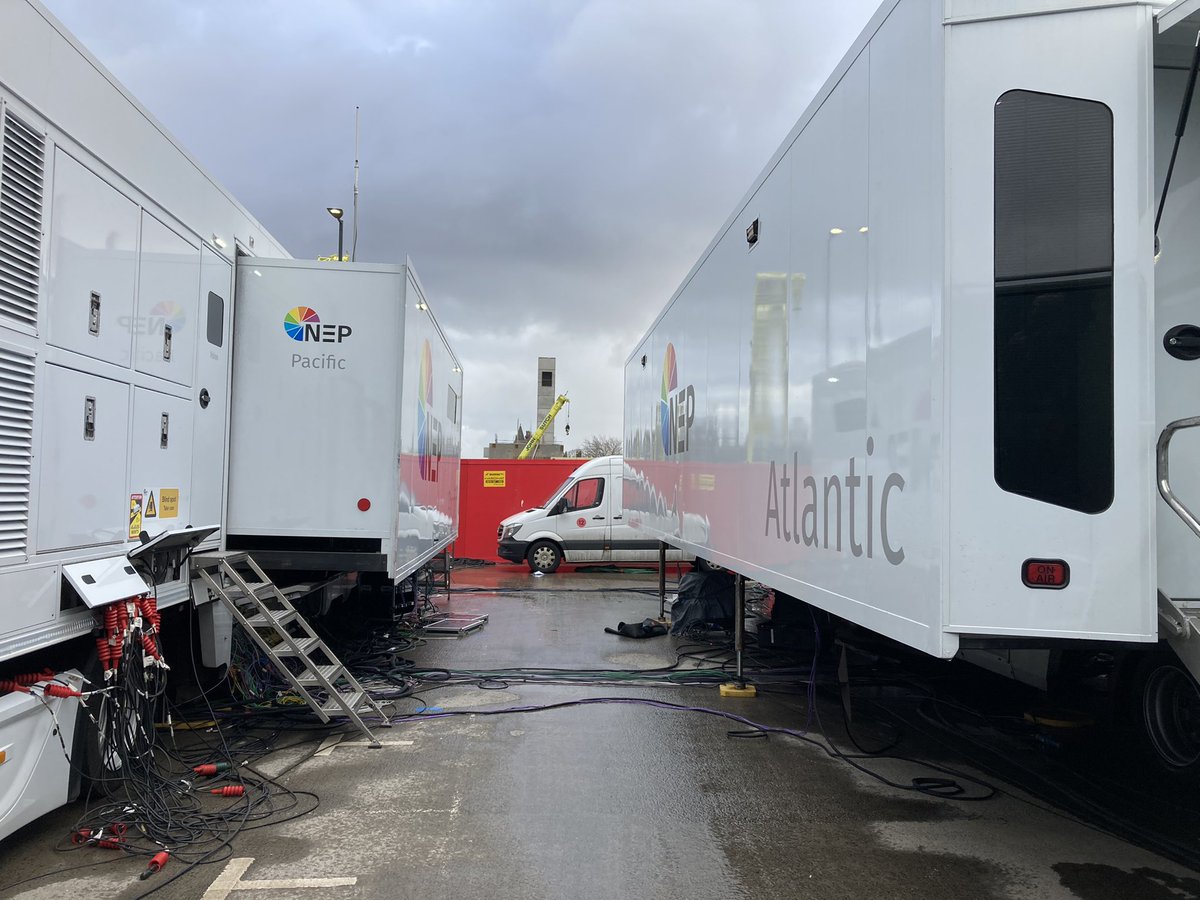 jonnygate123's tweet photo. Out in @NEP_UKI Pacific this weekend for a double header of the @EmiratesFACup for ITV. Atlantic providing extra VT space for the large spec. 24 cameras including Batcam and ACS Specials https://t.co/aHFwfz3OpW