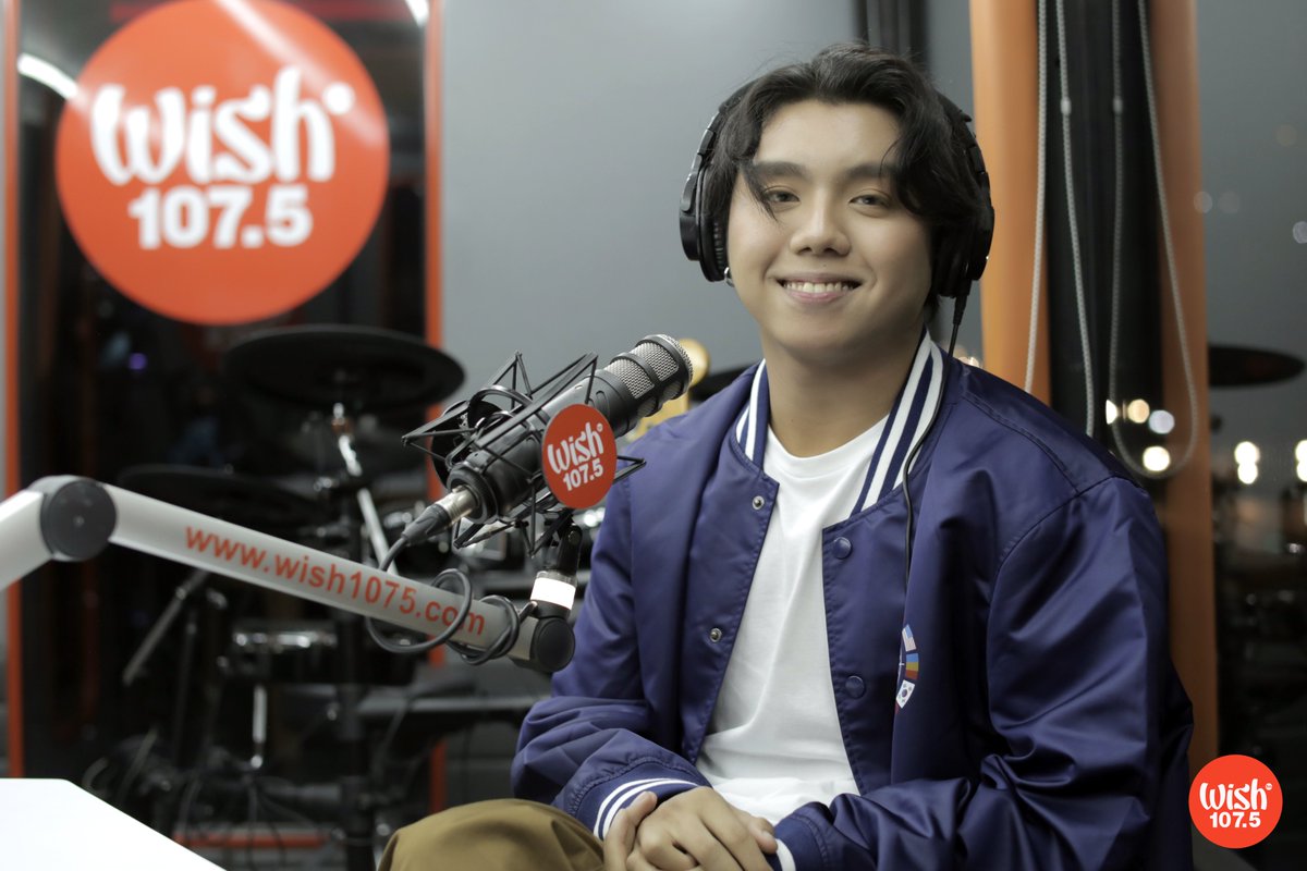 wish1075's tweet photo. Singer-songwriter @zacktabudlo serenaded our virtual #WishMusicAwards audience with his mesmerizing Wish Bus performance of "Give Me Your Forever"! https://t.co/riS8aSG9Ha