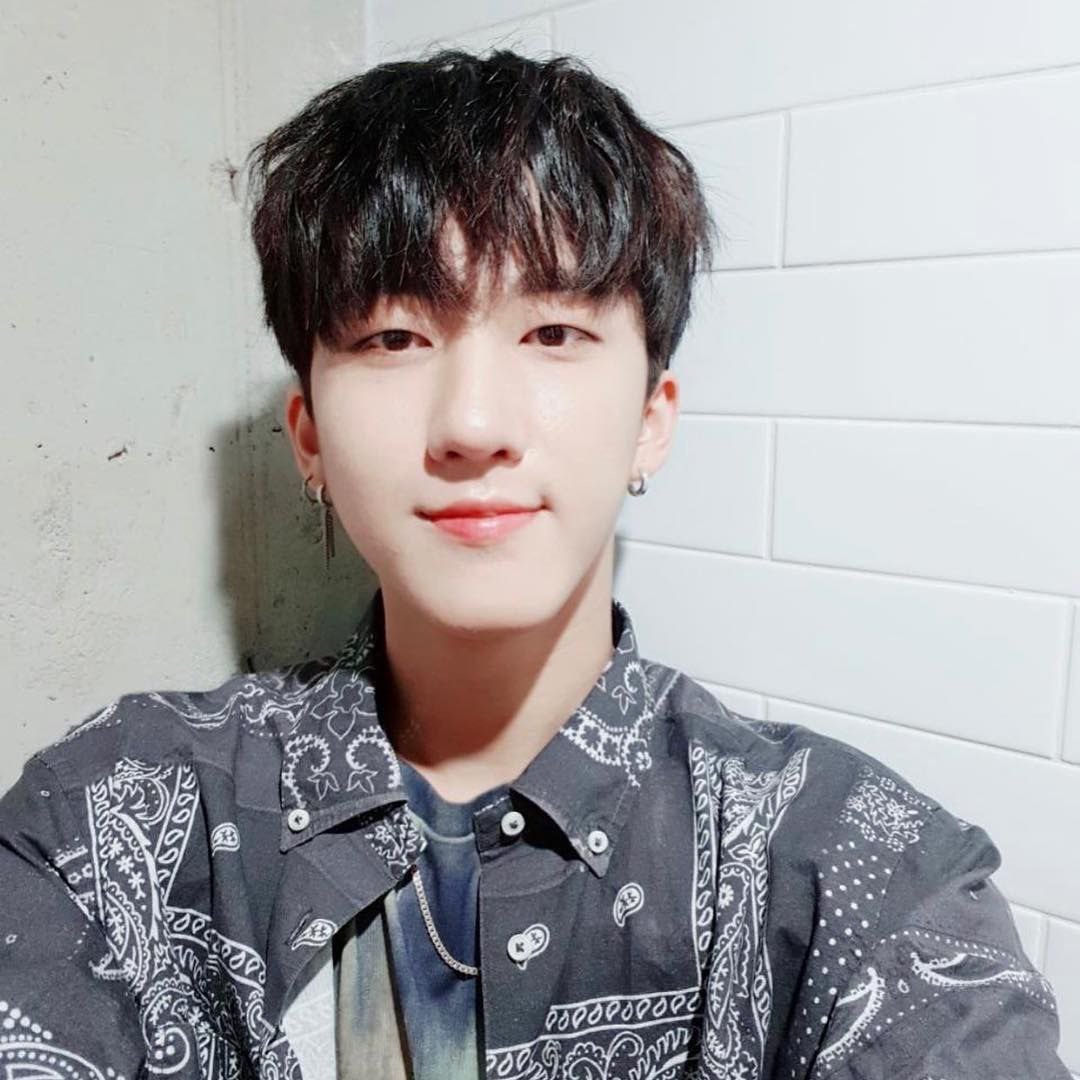 Сколько лет чан бину. Чан бин stray. Stray kids changbin. Чан бин stray kids. Чанбин дебют.