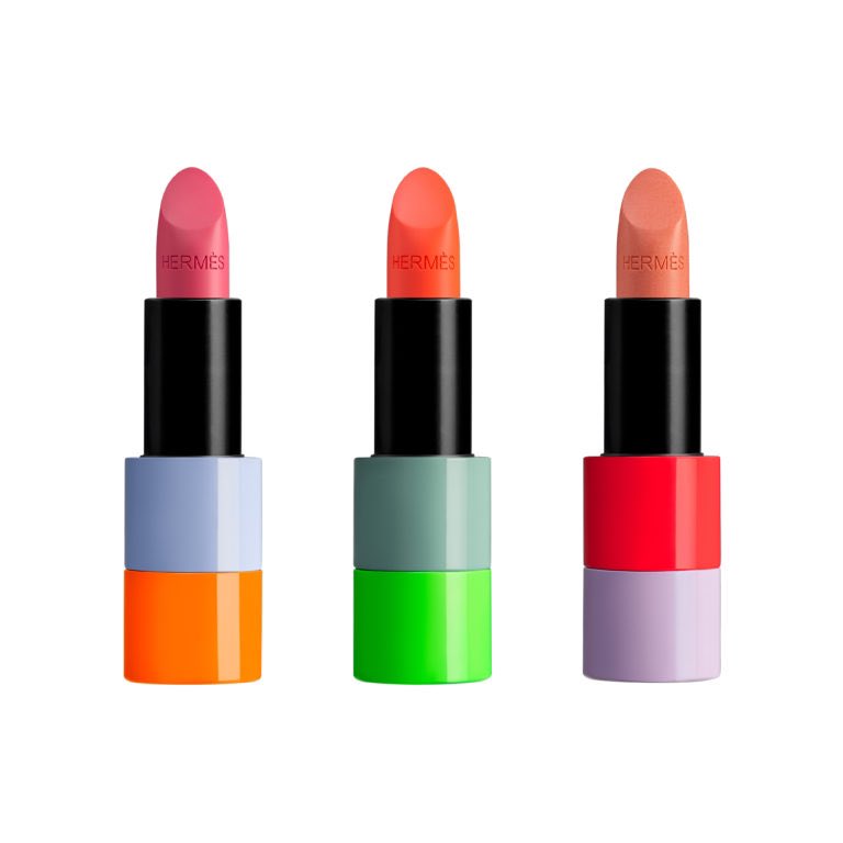 Hermès droped a new lip trio for Spring, which is inspired by a Monet-like garden filled with shimmering water and lush blooms, these three new limited edition lipsticks from #Hermès are meant to bring a little light to your #makeup routine.