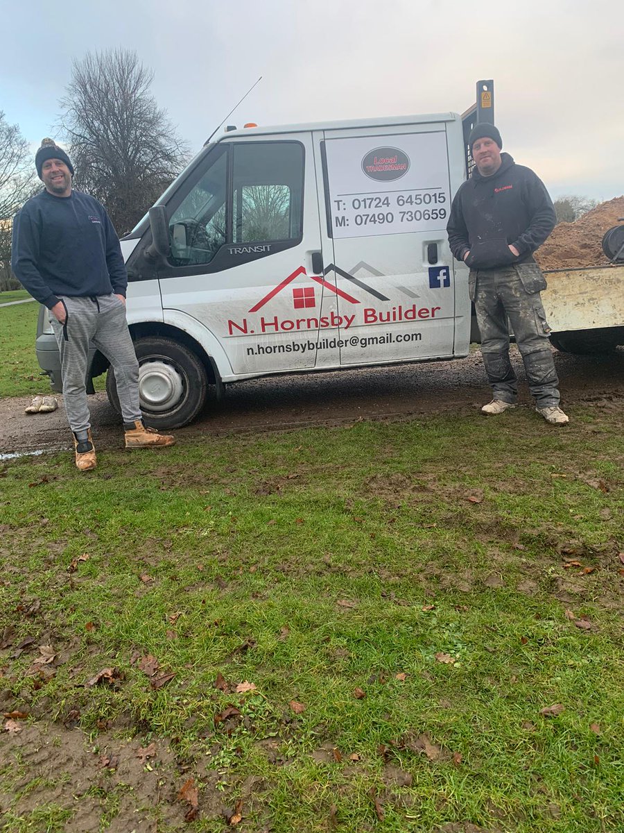 Construction_NL's tweet image. Mark our construction manager &amp;amp; his brother Nigel (N Hornsby Builder) supporting Babies First Memorial Garden 🌈 in Central Park Scunthorpe.
Radial Foundations all in, ready for the brickwork this next week 💪💪💪💪💪💪💪💪💪💪⭐⭐⭐⭐⭐#Community  @NorthLindsey @MickLochran