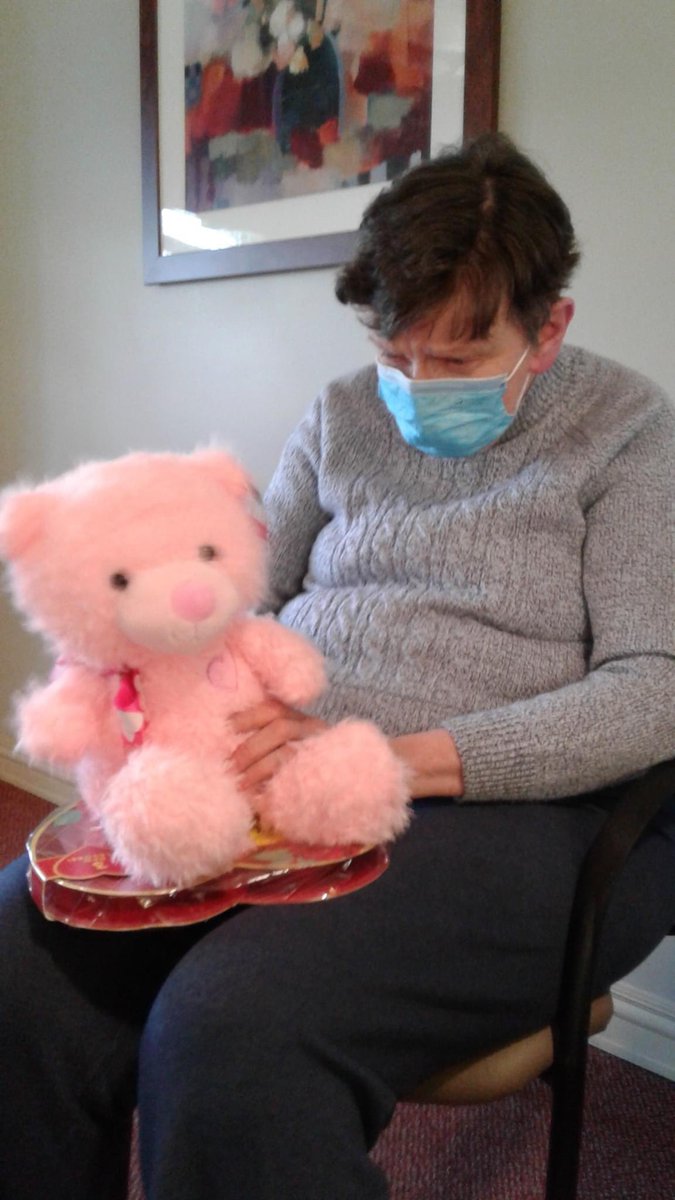 In celebration of the #ChineseNewYear, residents at our Burholme community participated in a Chinese auction! Prizes included boxes of truffles, a pink teddy bear and box of chocolates, a Lennox collectible holiday ornament, a tote bag and a handbag with lotion in it. #WEL