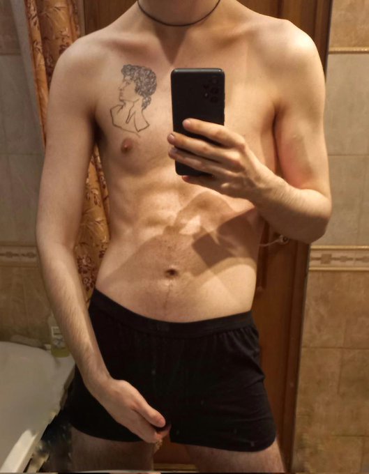 За ретвит скину видосик в личку?
#nsfw #nsfwboys #nsfwtwt #nsfwgays #horny #nudes #nuds #nudsgay #nudsboy