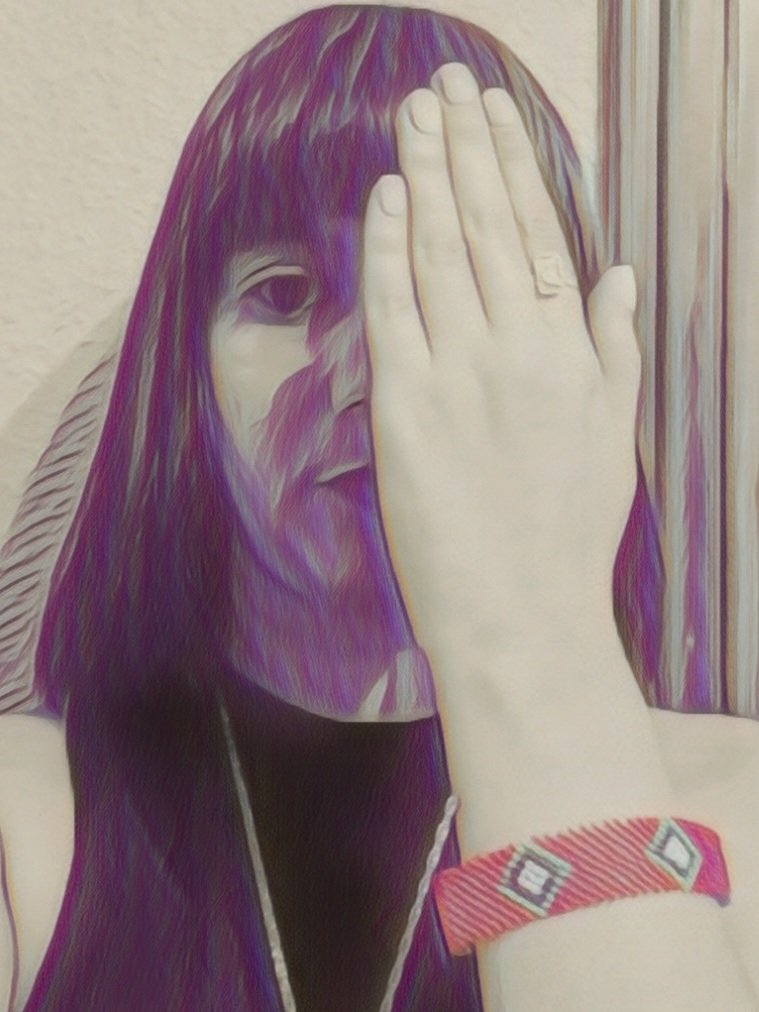 V1r_4's tweet photo. Hoy 6 de febrero es el Día Internacional de Tolerancia Cero con la Mutilación Genital Femenina. A lo largo del día de hoy, más de 10 mil niñas serán mutiladas.
Yo me sumo a la Campaña #PULSERASMASAI contra la violencia sobre las niñas“
#bastaya #stopMGF
#6F @mundocooperante https://t.co/u7stuTBIC2