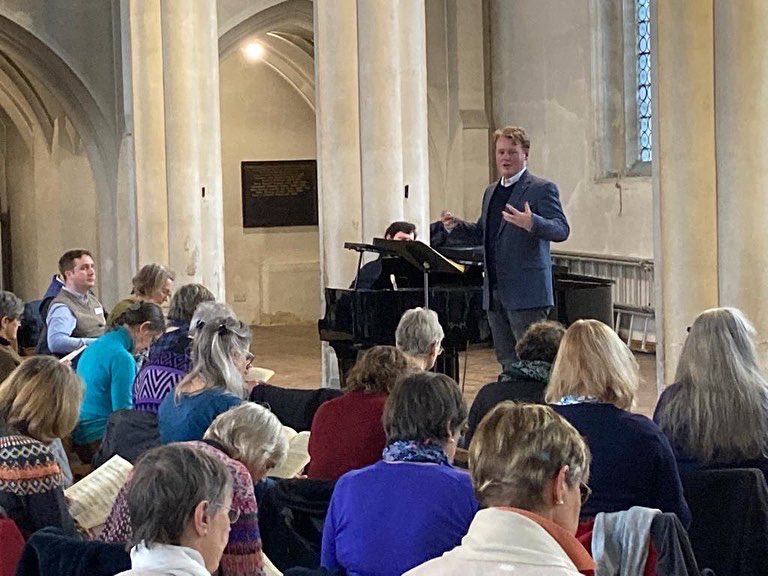 Thank you @h_bradford96 for our awesome Singing Day yesterday. Oh man! What a musical workout! If you came, hope you enjoyed it - we love hosting these events and we’re thrilled they’re back on. 

#singingday #comeandsing #stjohnpassion #englishbaroquechoir